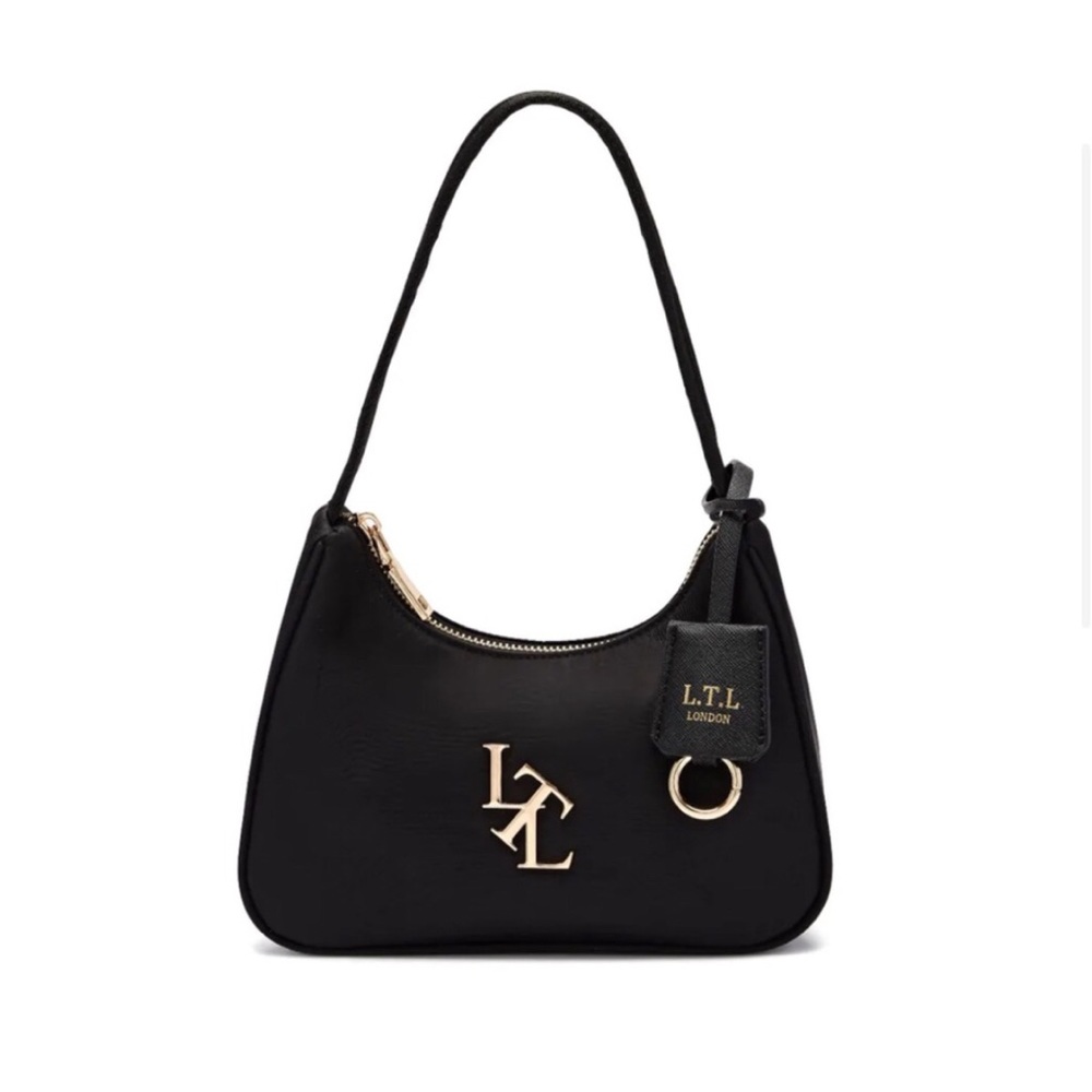 Nylon purse